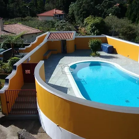 Rural A Quinta 3* Santo Antonio da Serra