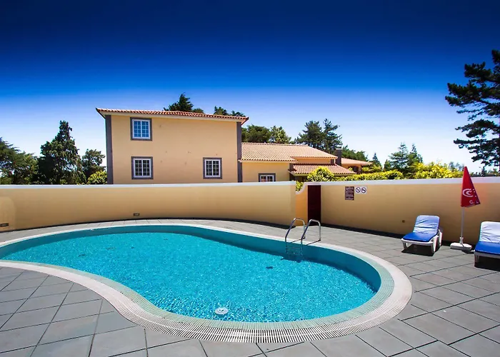 Rural A Quinta 3* Santo Antonio da Serra